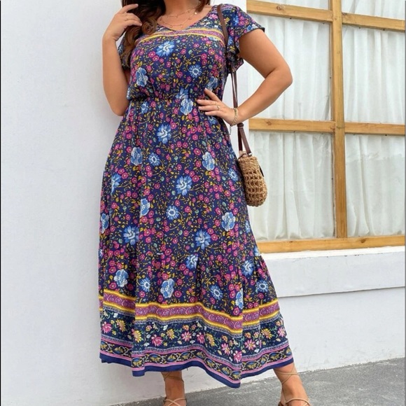 Boho Plus Size Floral Paisley Print V Neck Dress - Picture 7 of 9